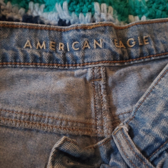 American Eagle Denim Shorts - Picture 4 of 5